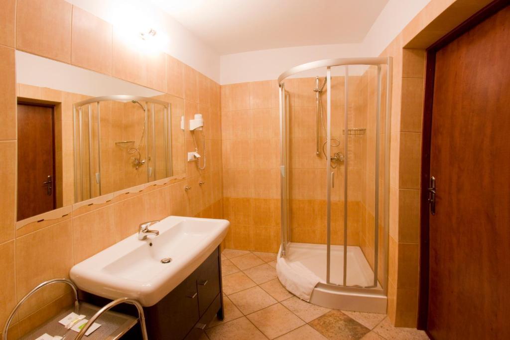 Hotel Stara Szmergielnia Bielsko-Biała Camera foto